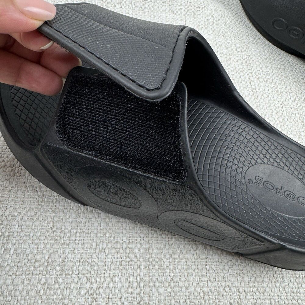 OOFOS OOAHH Sport Flex Slides Women’s Size 6 Black Recovery Sandals - Picture 10 of 12